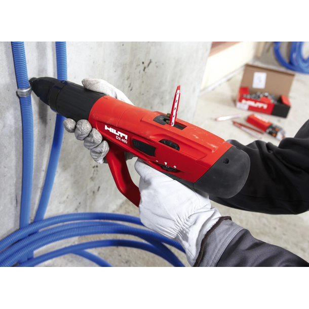 HILTI DX460 CARTRIDGE GUN