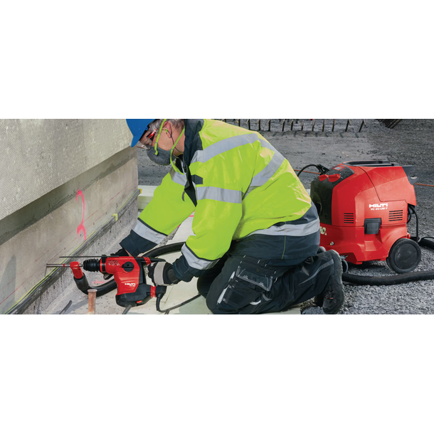 HILTI TE30-C HAMMER DRILL