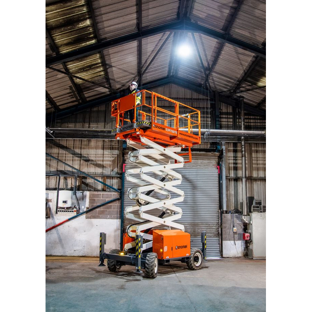 14M ROUGH TERRAIN SCISSOR LIFT