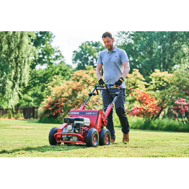 LAWN AERATOR PETROL