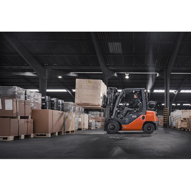 2.5T GAS FORKLIFT 4M LIFT