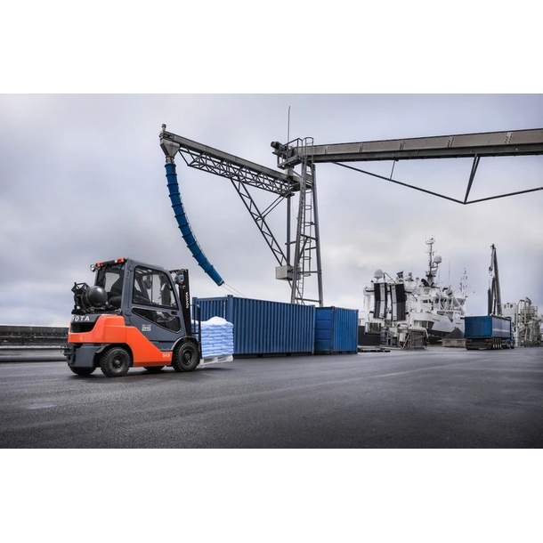 2.5T GAS FORKLIFT 4M LIFT