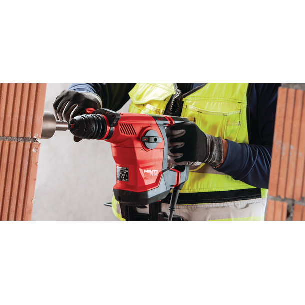 HILTI TE30-C HAMMER DRILL